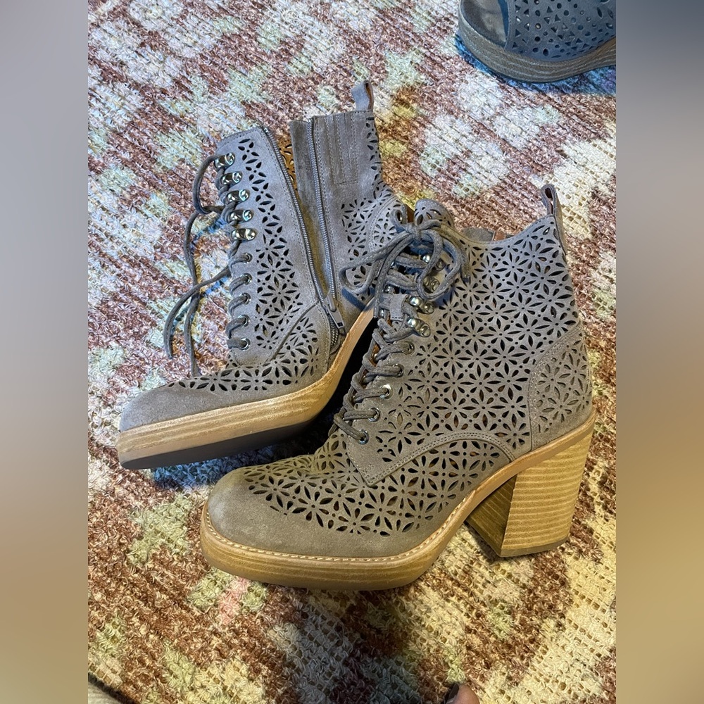 Jeffrey Campbell x Free people boots